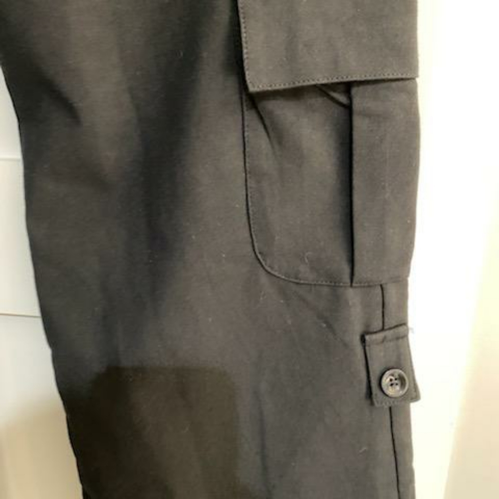 Capris - Picture 2 of 6